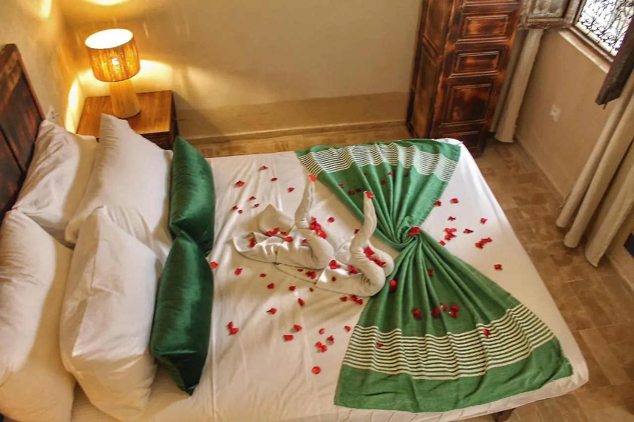 Riad Belikoss Pool & Spa Marrakesh Bed & Breakfast