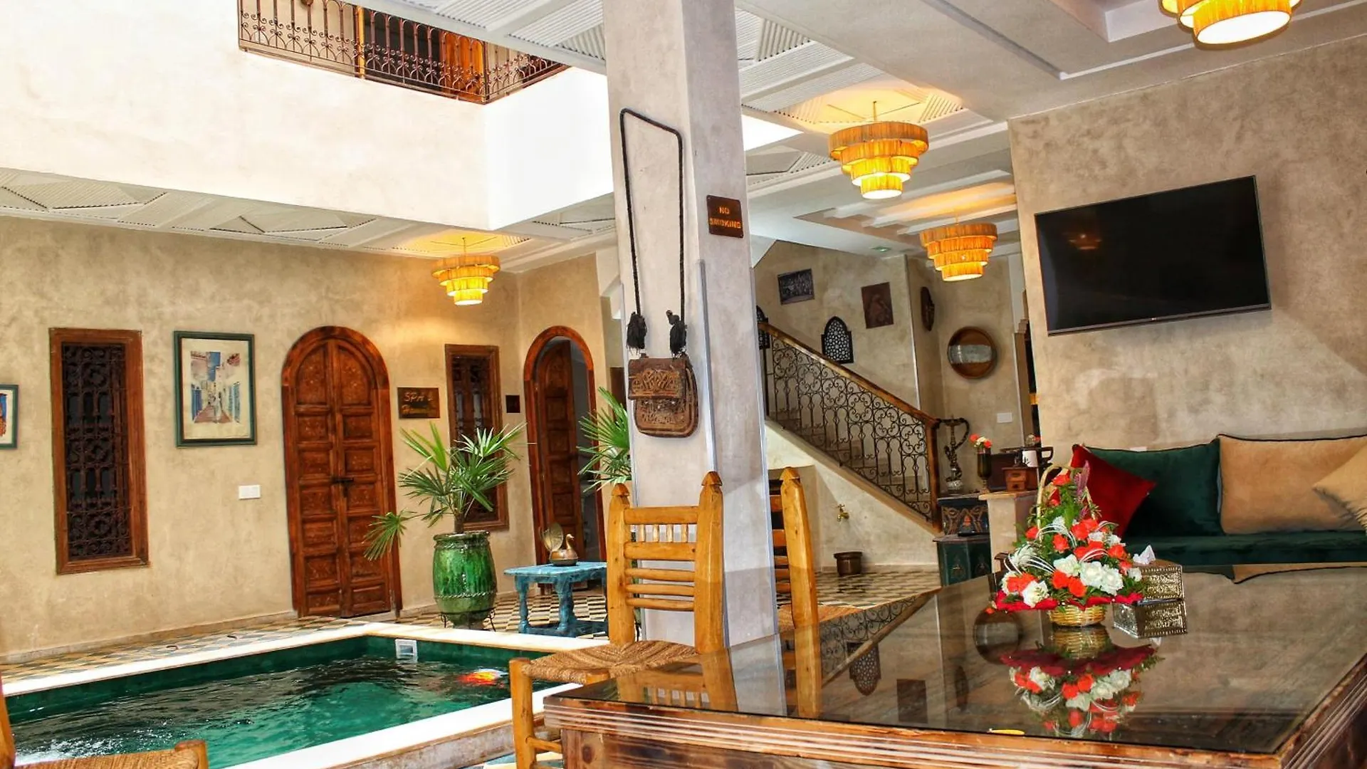 Bed & Breakfast Riad Belikoss Pool & Spa Marrakesh